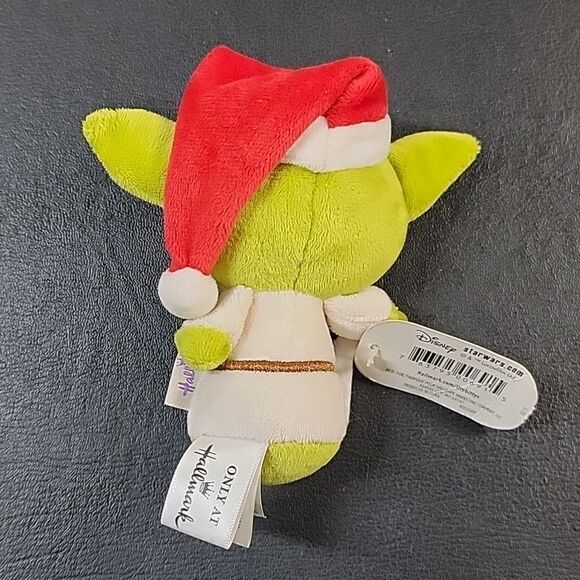 HALLMARK ITTY BITTYS STAR WARS HOLIDAY YOGA - NEW WITH TAGS! - Picture 2 of 4